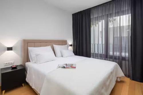 32d362e3-5058-40f1-b03e-bc359bc761a2