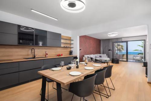 65fd108e-76cb-40dd-aa03-5892da939cea