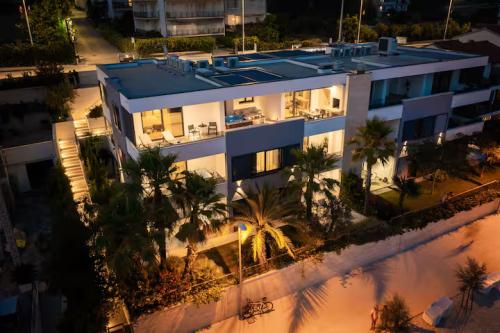 aa45a24c-551f-44cd-9d05-116291d6eb7e