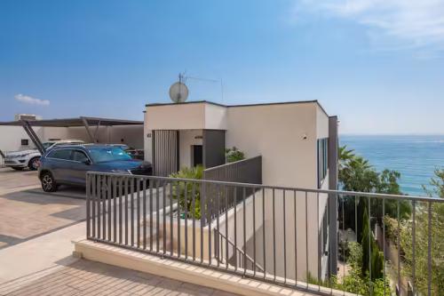 ba1aba43-d8e2-47ff-add7-ef3adbca171c